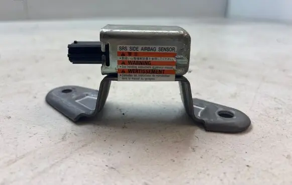 Subaru Impreza II Airbag deployment crash/impact sensor 98235FE110