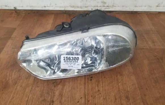 Alfa Romeo Spider 916 Headlight/headlamp
