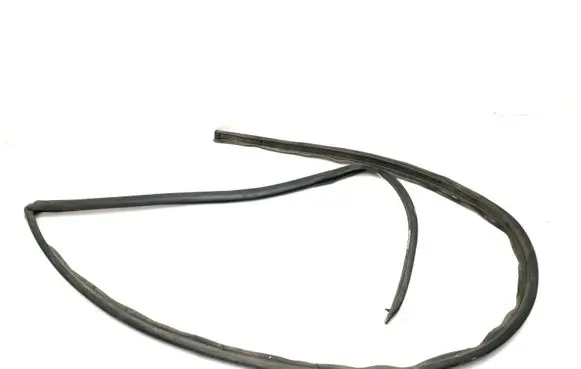 Audi Q5 SQ5 Rear door rubber seal (on body) 8K0