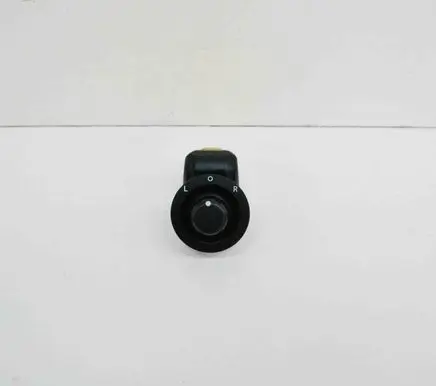 Chrysler 300 - 300C Wing mirror switch 56040524AE P56040524AE