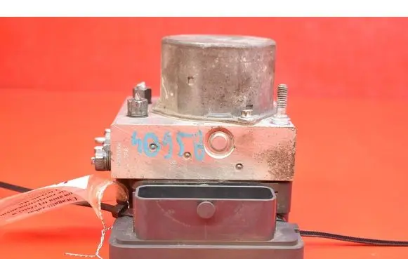 Dacia Duster ABS Pump 476608845R