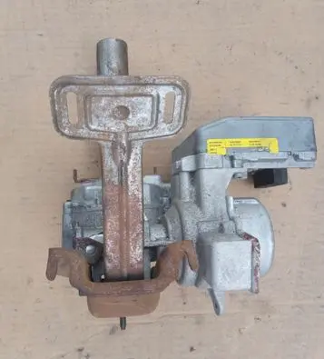 Ford Fiesta Steering wheel axle set 8V513C529JR