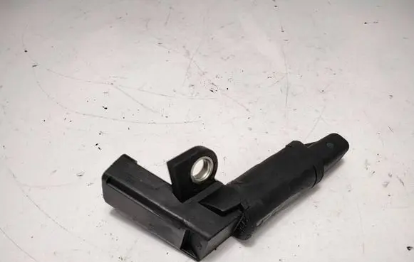 Volkswagen Polo IV 9N3 Crankshaft position sensor 03D906433