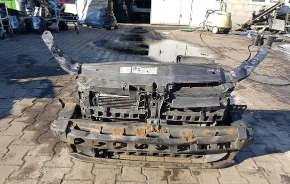 Volkswagen Golf VI Front piece kit 