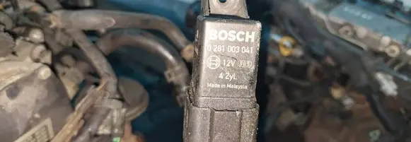 Chevrolet Lacetti Glow plug pre-heat relay 0281003041