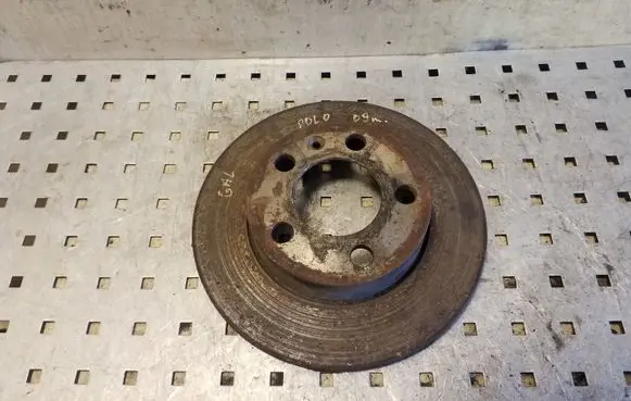 Volkswagen Polo IV 9N3 Rear brake disc