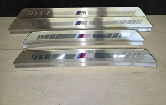 BMW 7 G70 Rear sill (body part) 9870762