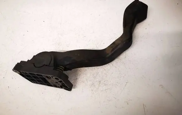 Peugeot 307 Accelerator throttle pedal 9646702180