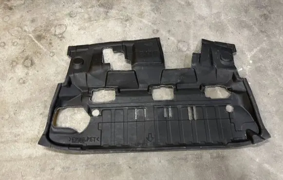 Toyota RAV 4 (XA50) Rear floor carpet liner 