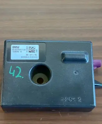 BMW 3 F30 F35 F31 Antenna control unit 9230911 65209230911