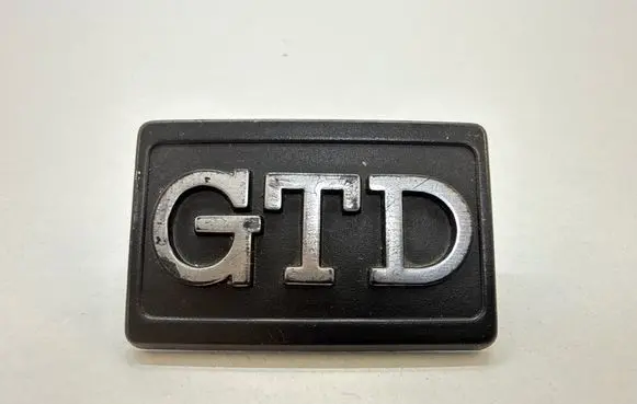 Volkswagen Golf II Fender model badge letters 191853668