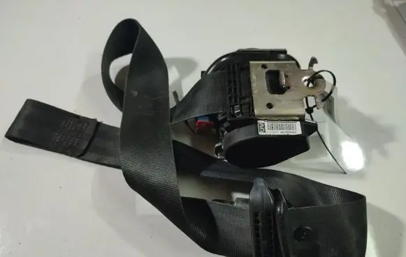 Renault Megane III Front seatbelt 868840009R