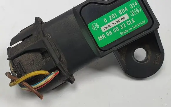 Ford Mondeo MK IV Air pressure sensor 0261B04314