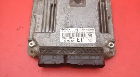 Toyota Auris 150 Engine control unit/module ECU 89661-02E10