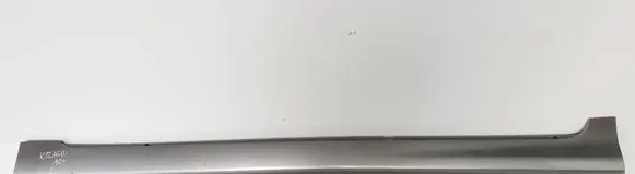 Suzuki Kizashi Sill/side skirt trim 