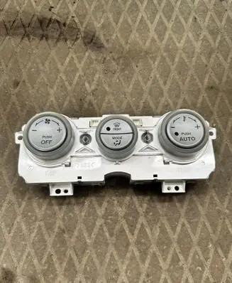 Mazda 6 Interior fan control switch RK03 E2E