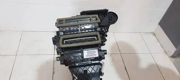 Ford C-MAX II Interior heater climate box assembly BV6N-19B555-AG