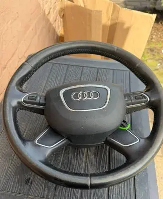 Audi A4 S4 B8 8K Steering wheel 