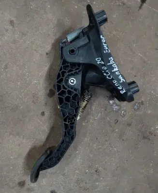 Clutch pedal