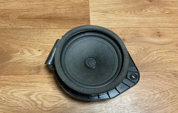 Opel Insignia A Front door speaker 13240968 341188431