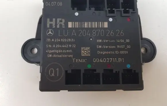 Mercedes-Benz C W204 Door control unit/module A2048702626