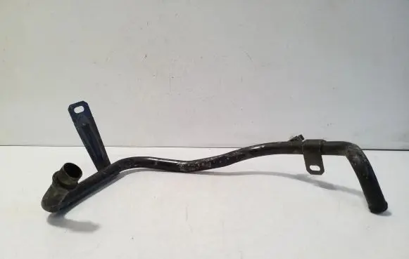 Volkswagen PASSAT B4 Engine coolant pipe/hose
