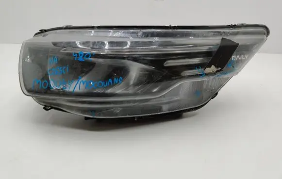 Iveco Daily 6th gen Headlight/headlamp 05802711800