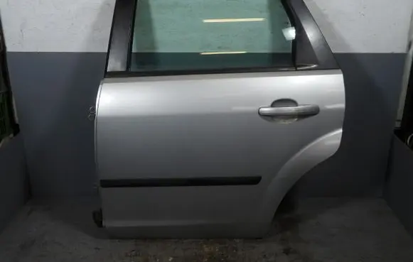 Ford Focus C-MAX Rear door