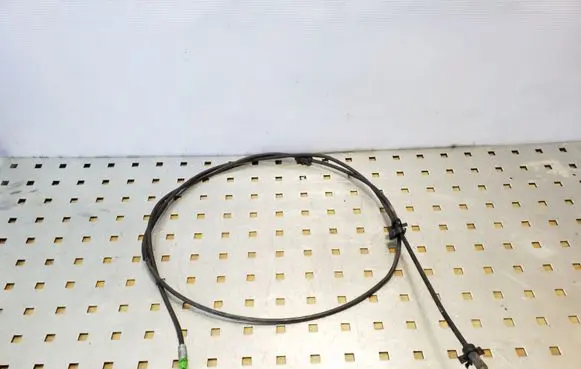 Suzuki Grand Vitara II Engine bonnet/hood lock release cable 
