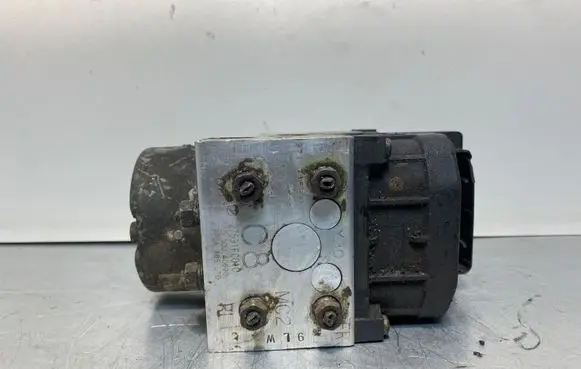 Subaru Forester SG ABS Pump 27531FC010 11000040690 F40HU411