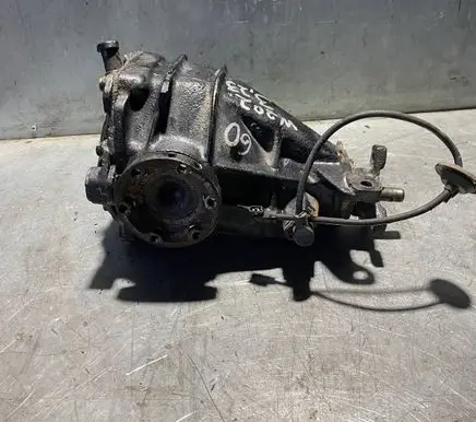 Mercedes-Benz C W202 Rear differential 2013511603 OM605 ratio3.23