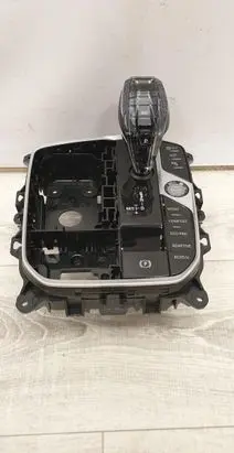 BMW 8 G15 Gear shifter/selector 5A1DE01