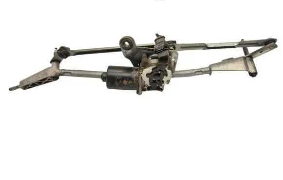 Volvo XC70 Front wiper linkage and motor 8648345