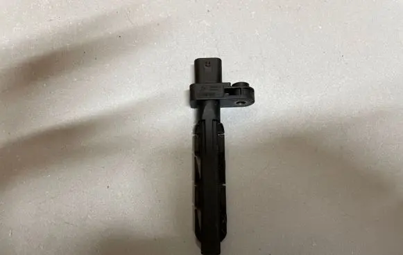 BMW 3 F30 F35 F31 Crankshaft position sensor 7805188