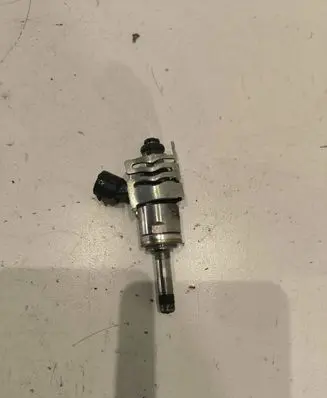 Toyota RAV 4 (XA50) Fuel injector 2325025010
