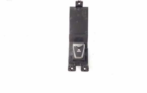 Hyundai Santa Fe Electric window control switch 935802W500