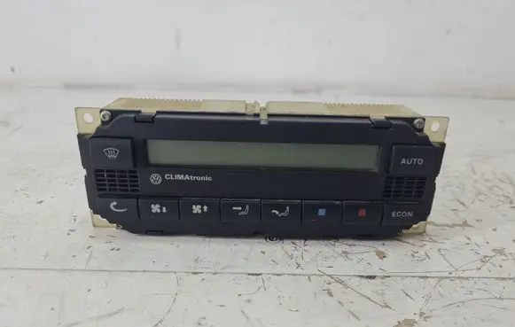 Volkswagen PASSAT B5.5 Climate control unit 3B1907044B