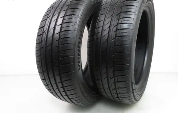 Volkswagen Golf V R16 summer tire 