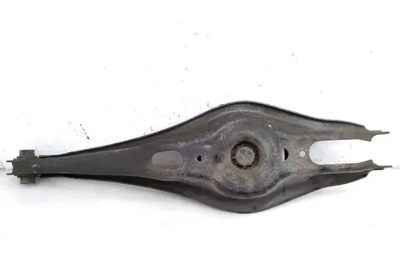 Volkswagen PASSAT B8 Rear upper control arm/wishbone 3Q0505371D 3C0505311E