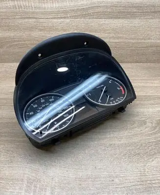 BMW 3 E90 E91 Speedometer (instrument cluster) 9187061 1025380