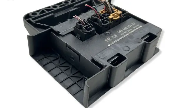 Volkswagen Golf VI Comfort/convenience module 1K0959433BT S0204H020
