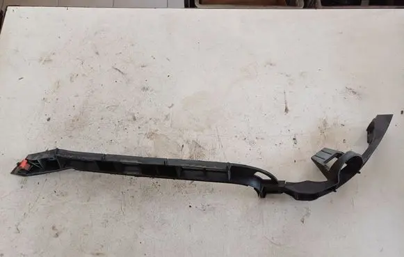 Opel Vectra C Rear bumper mounting bracket 24402936