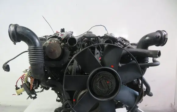 BMW 7 E65 E66 Engine 398D1 M67D39