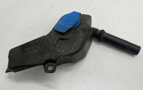Audi A6 S6 C7 4G Window washer liquid tank fill tube 4G2955462