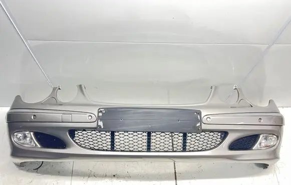 Mercedes-Benz E W211 Front bumper A2118800040