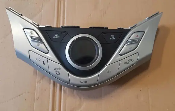 Suzuki Baleno IV Other switches/knobs/shifts