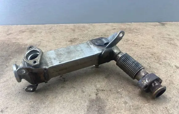 BMW X5 E53 EGR valve cooler 7794245 11717794245