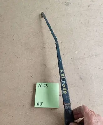 Fiat Panda II Front wiper blade arm 56854565