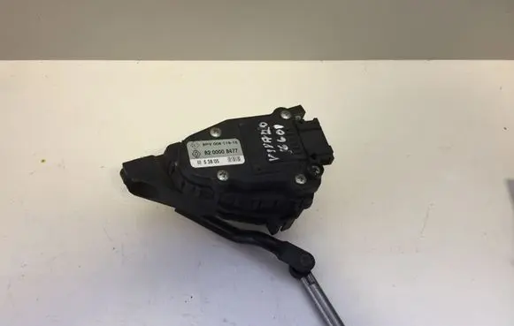 Opel Vivaro Accelerator pedal position sensor 8200008477 6PV00811915