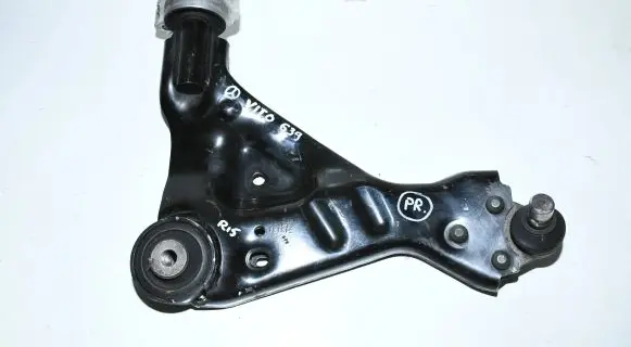 Mercedes-Benz Vito Viano W639 Front lower control arm/wishbone